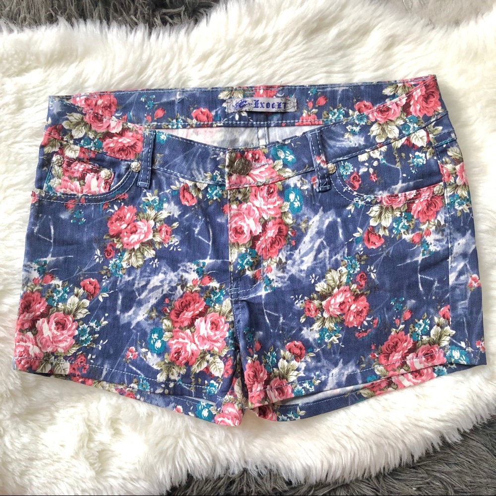 Exocet Floral Rose Denim Shorts, Size 5